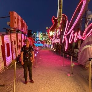 Meet your Posher, Gene